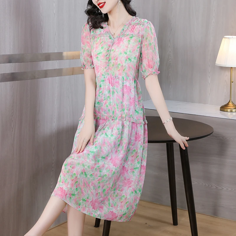 2023 New Fashion Silk Printed Dress Women's Summer Vintage V-neck 5/4 Sleeve Loose Fit Casual Holiday Dress Vestidos
2023 New Fashion Silk Printed Dress Women's Summer Vintage V-neck 5/4 Sleeve Loose Fit Casual Holiday Dress Vestidos
