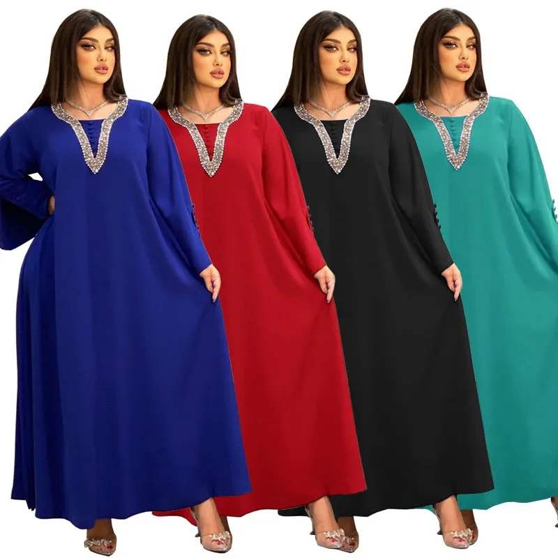 Middle East Women's Fashion plus Size Women Handmade Beaded Rhinestone Dress for
Middle East Women's Fashion plus Size Women Handmade Beaded Rhinestone Dress for