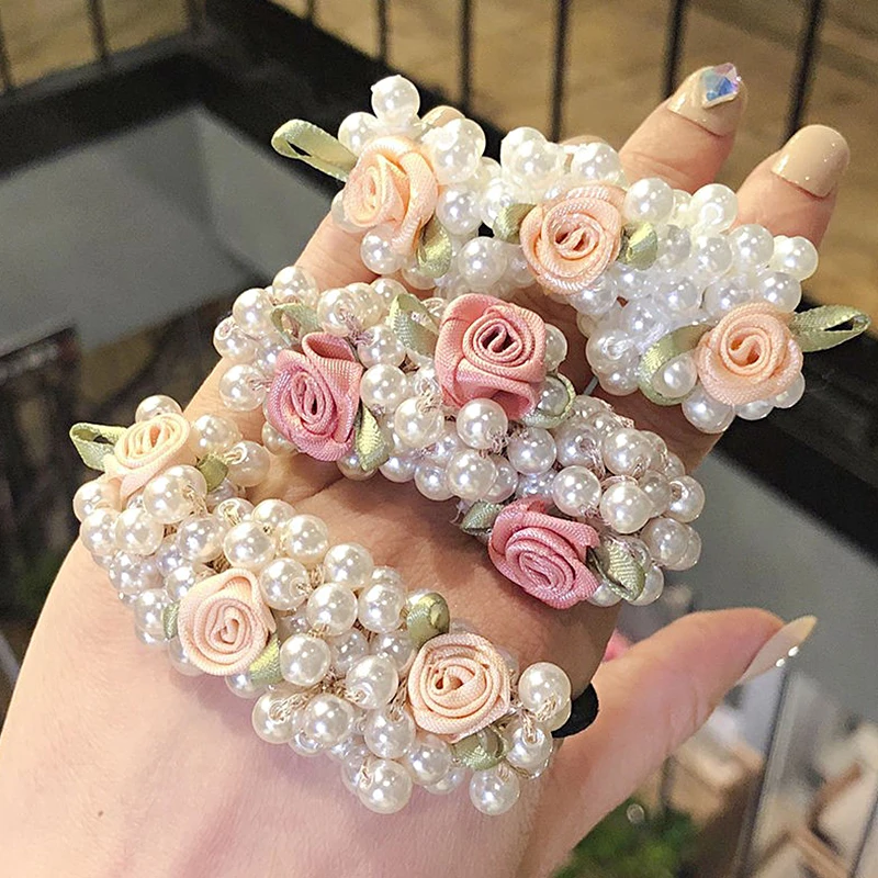 1pc New Pearl Rubber Band Women's Hair Tie Sweet Romantic Simple Lady Temperament Hairband Hair Jewelry Exquisite Flower Design
1pc New Pearl Rubber Band Women's Hair Tie Sweet Romantic Simple Lady Temperament Hairband Hair Jewelry Exquisite Flower Design