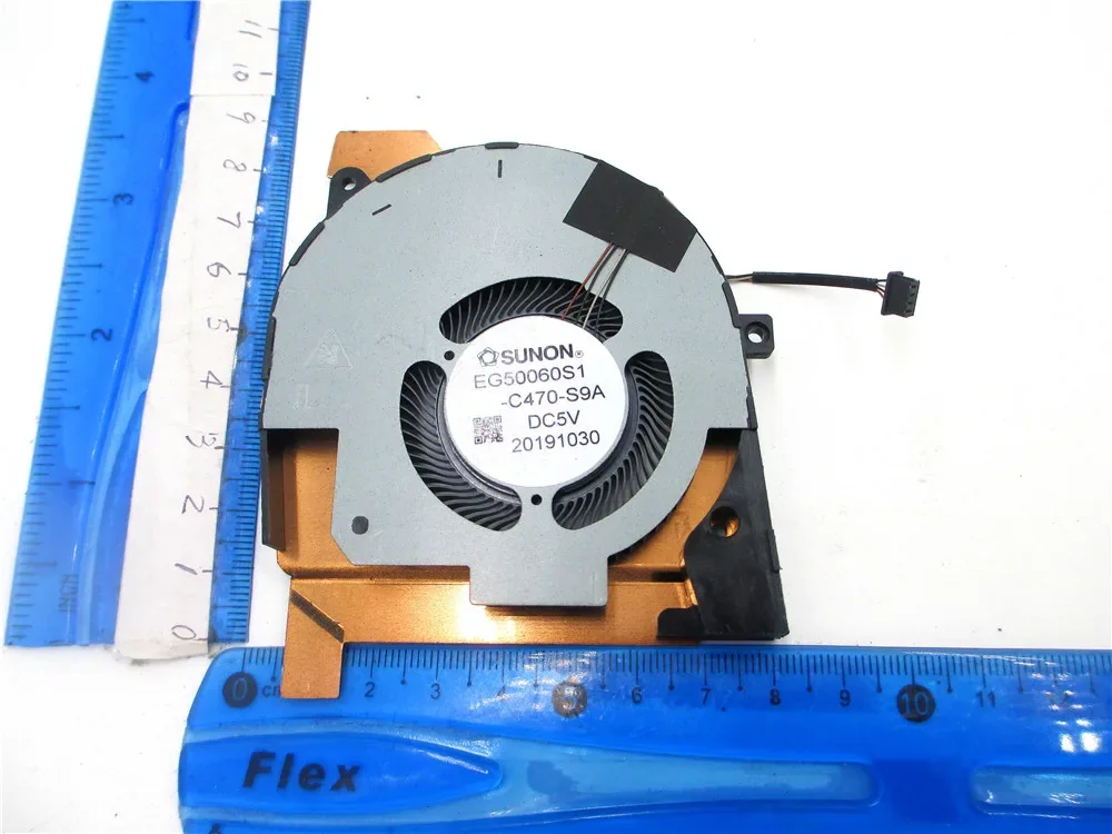 Новый Кулер для ноутбука, вентилятор ЦП для DELL Precision 0M5JXW 3541 3551 058FXF DC 5V Min 5.4CFM EG50060S1-C470-S9A AT2VX002SSL
Новый Кулер для ноутбука, вентилятор ЦП для DELL Precision 0M5JXW 3541 3551 058FXF DC 5V Min 5.4CFM EG50060S1-C470-S9A AT2VX002SSL