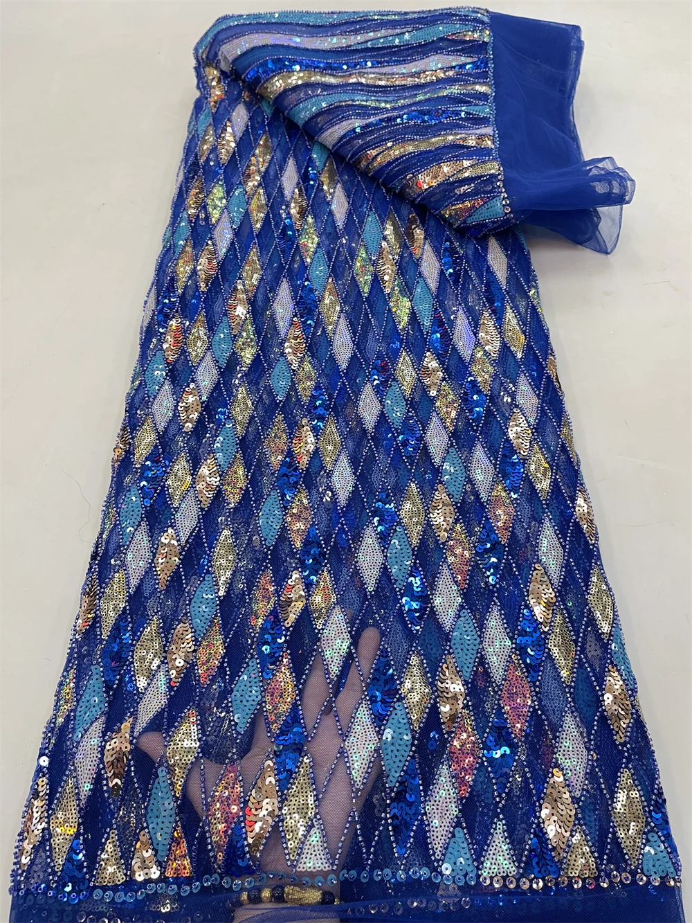 Luxurious African Net Mesh Lace Fabric 2023 High Quality Beads Nigerian Embroidery Sequins French Tulle Lace For Wedding PL325-4
Luxurious African Net Mesh Lace Fabric 2023 High Quality Beads Nigerian Embroidery Sequins French Tulle Lace For Wedding PL325-4
