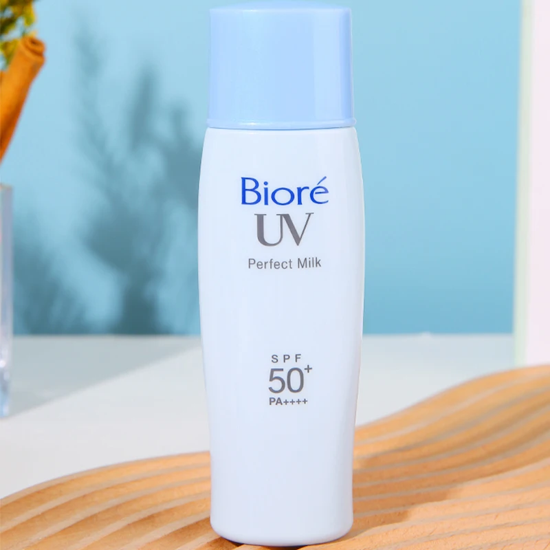 Original Biore Perfect Milk SPF 50 + PA ++++ UV Sunscreen For Face Uv Protection Sun Protection Cream 40ml
Original Biore Perfect Milk SPF 50 + PA ++++ UV Sunscreen For Face Uv Protection Sun Protection Cream 40ml