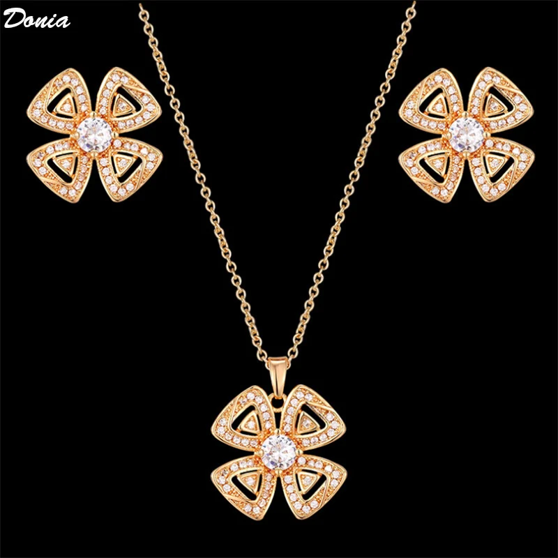 Donia jewelry Fashion luxury Joker Necklace Flower Necklace Micro-inlaid AAA Zirconium Earrings Set Women's Jewelry
Donia jewelry Fashion luxury Joker Necklace Flower Necklace Micro-inlaid AAA Zirconium Earrings Set Women's Jewelry