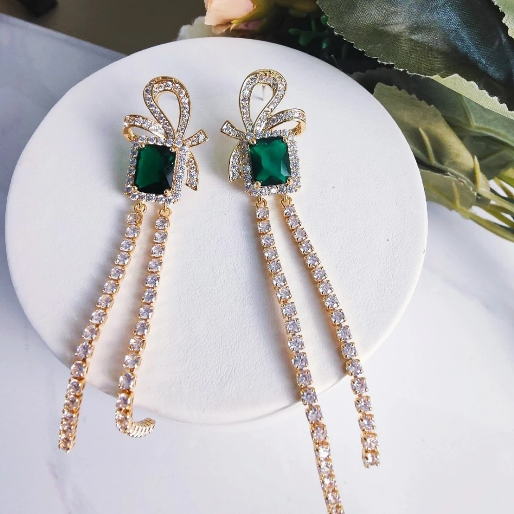 Bow Square Green Zircon Tassel Earrings Elegant Delicate Shiny Beautiful High-Quality Jewelry
Bow Square Green Zircon Tassel Earrings Elegant Delicate Shiny Beautiful High-Quality Jewelry