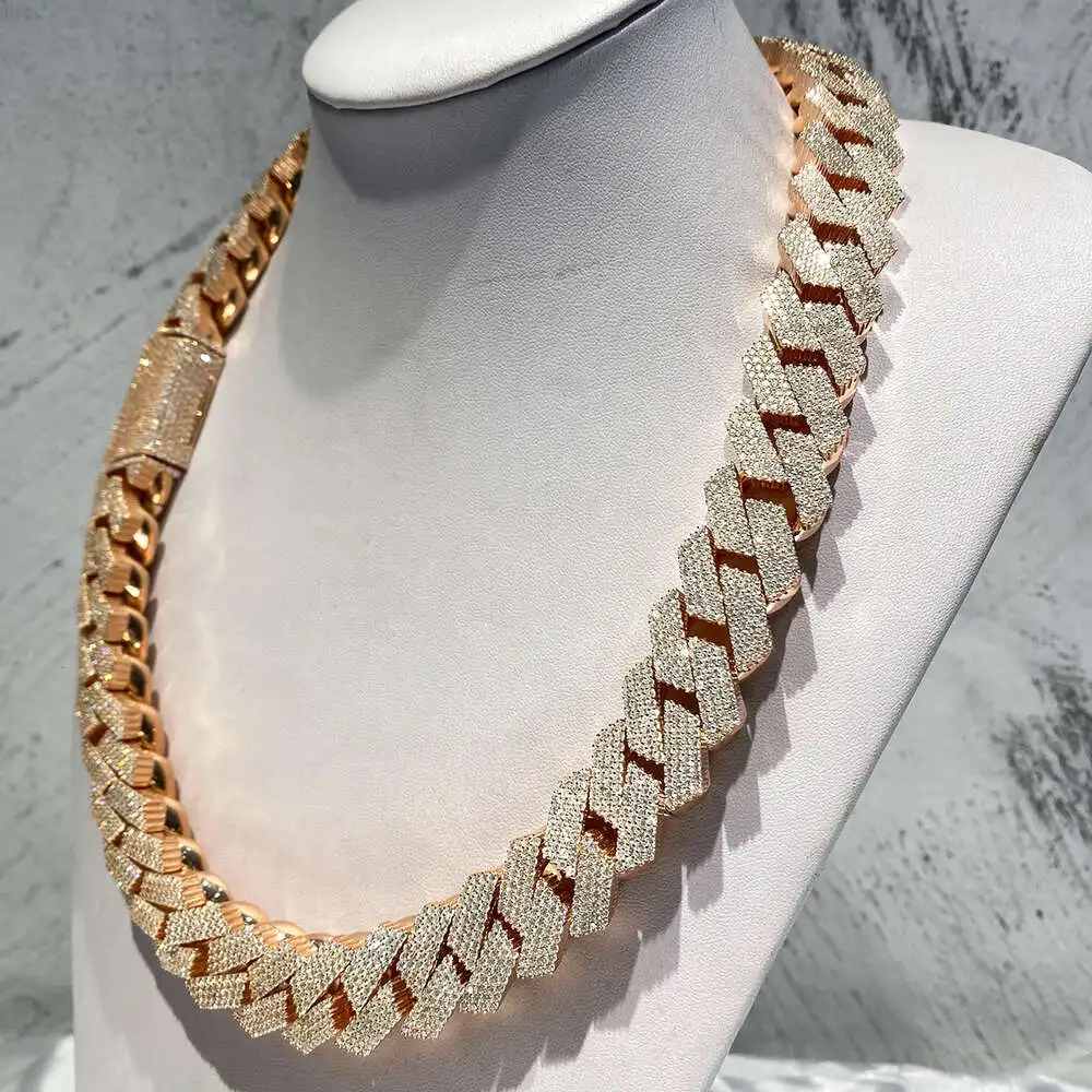 Thicker 20mm 4 Row Diamond 925 Sterling Silver Iced Out Prong Setting Vvs Moissanite Cuban Link Chain
Thicker 20mm 4 Row Diamond 925 Sterling Silver Iced Out Prong Setting Vvs Moissanite Cuban Link Chain
