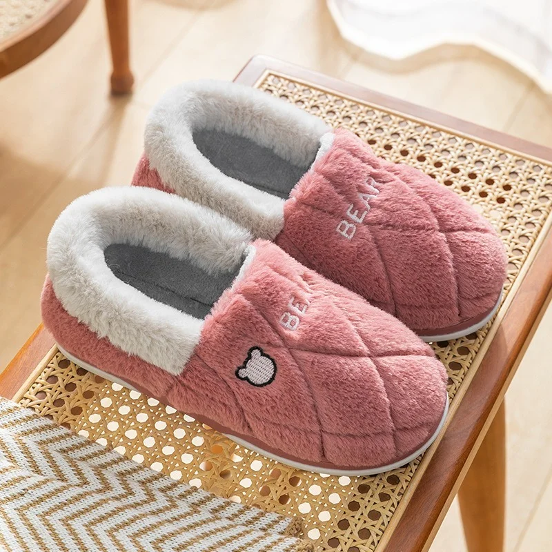 New Cotton Slippers Winter Bag with Indoor Household Thick Sole Warm Household Woolen Cotton Shoes Ladies Shoes Slippers Women 
New Cotton Slippers Winter Bag with Indoor Household Thick Sole Warm Household Woolen Cotton Shoes Ladies Shoes Slippers Women