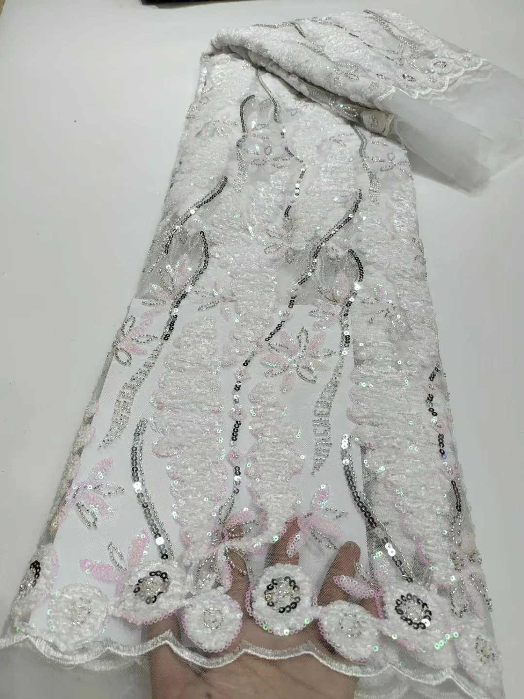 Luxurious High Quality African Heavy Beads Embroidery Sequins French Tulle Lace Fabric 5yard Sewing For Lady Wedding Party Dress
Luxurious High Quality African Heavy Beads Embroidery Sequins French Tulle Lace Fabric 5yard Sewing For Lady Wedding Party Dress