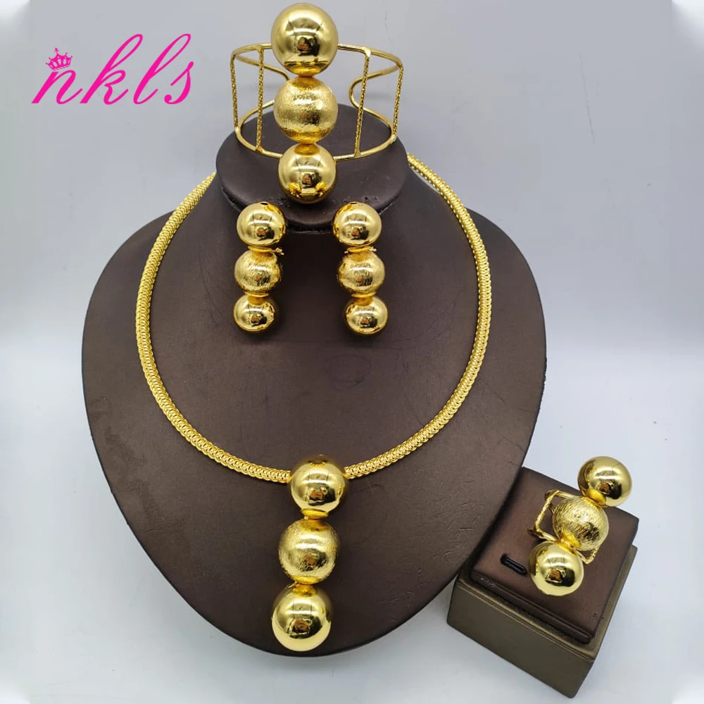 Fashion 18K Gold Plated Jewelry Set Women Round Beads Earrings Necklace France African Dubai Drop Earrings Bracelet Ring Jewelry
Fashion 18K Gold Plated Jewelry Set Women Round Beads Earrings Necklace France African Dubai Drop Earrings Bracelet Ring Jewelry