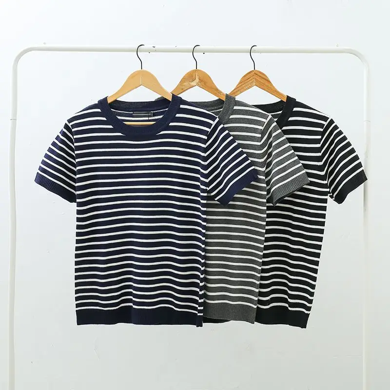 Top Quality Summer Thin Short Sleeved Knitting T-shirt Men Clothing 2024 Contrast Color Slim Fit O-Neck Tee Shirt Streetwear Q19
Top Quality Summer Thin Short Sleeved Knitting T-shirt Men Clothing 2024 Contrast Color Slim Fit O-Neck Tee Shirt Streetwear Q19