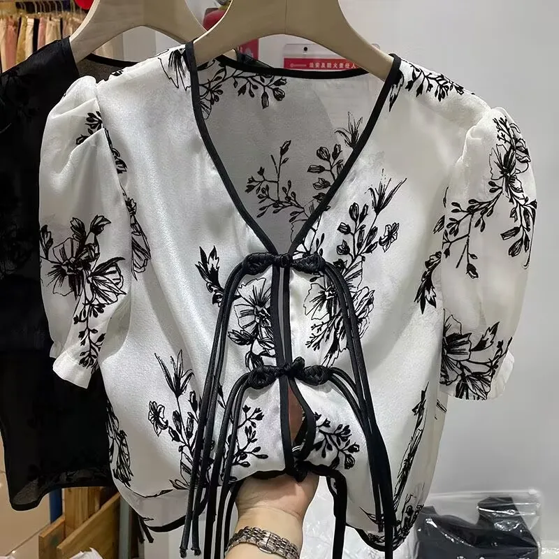 Рубашка женская в китайском стиле, классический однотонный Универсальный укороченный топ, в эстетическом Корейском стиле, Повседневная летняя Милая Повседневная Базовая одежда, шик 
Рубашка женская в китайском стиле, классический однотонный Универсальный укороченный топ, в эстетическом Корейском стиле, Повседневная летняя Милая Повседневная Базовая одежда, шик