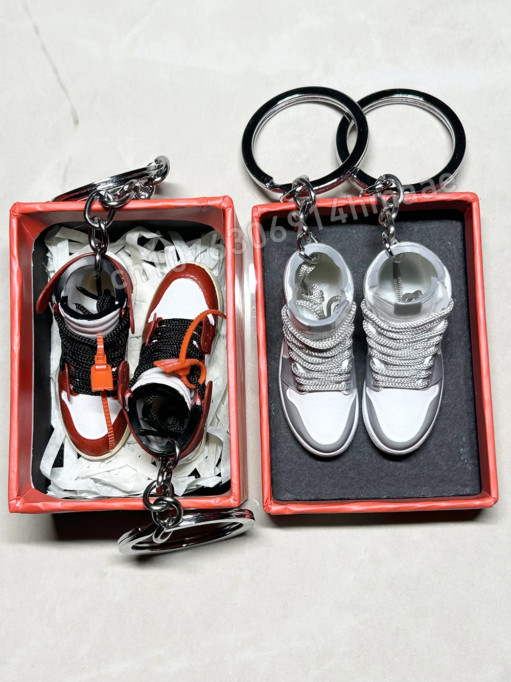 

Creative 3D Mini Basketball AJ Sneaker Keychain Aesthetic Keyring Boy Toy Gift Fashion Jewelry Bag Car Key Pendant Fans Souvenir