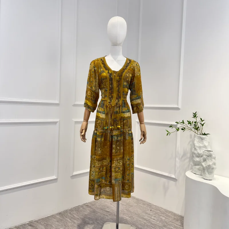 2023 Summer Top Quality Women Fashion Yellow Silk Vintage Hand Work Printing Lace-up Beading 3/4 Sleeve Midi Dress
2023 Summer Top Quality Women Fashion Yellow Silk Vintage Hand Work Printing Lace-up Beading 3/4 Sleeve Midi Dress