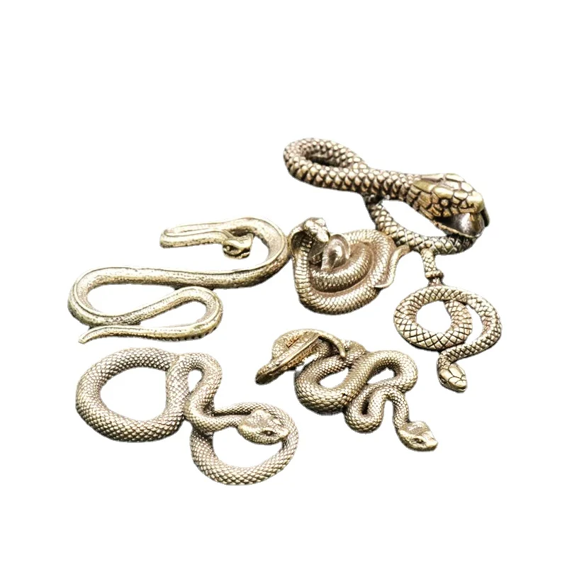 2pcs Various Styles Brass Snake Key Ring Boa Key chain Outdoor Accessories EDC Copper Snake Car Hanging
2pcs Various Styles Brass Snake Key Ring Boa Key chain Outdoor Accessories EDC Copper Snake Car Hanging