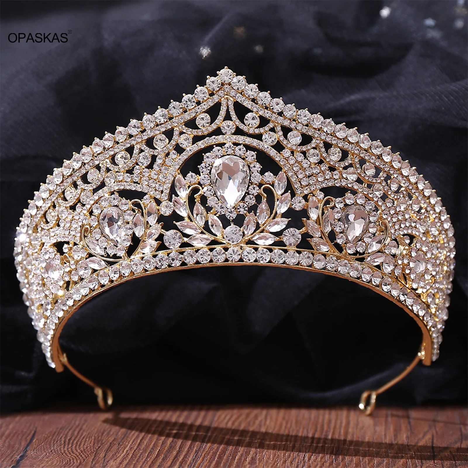 Bridal Crown Queen Tiaras Sparkling Wedding Hair Accessories Diadem Shiny Rhinestones Ornaments for Bridesmaid Princess Costume
Bridal Crown Queen Tiaras Sparkling Wedding Hair Accessories Diadem Shiny Rhinestones Ornaments for Bridesmaid Princess Costume