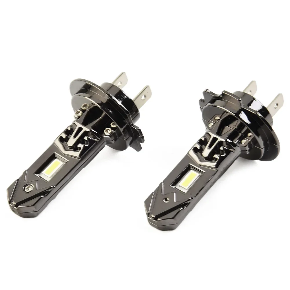 1set H7 LED Headlight Bulb Conversion Kit CSP Chips 6500K Cool White High Low Beam Plug&Play IP67 1:1 Halogen Beam Design
1set H7 LED Headlight Bulb Conversion Kit CSP Chips 6500K Cool White High Low Beam Plug&Play IP67 1:1 Halogen Beam Design