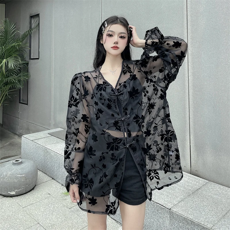 Retro Chinese Style Long Shirts Women Fashion Spring Summer New Loose Heavy Duty Rose Flocking Black Blouses Tops Femme
Retro Chinese Style Long Shirts Women Fashion Spring Summer New Loose Heavy Duty Rose Flocking Black Blouses Tops Femme