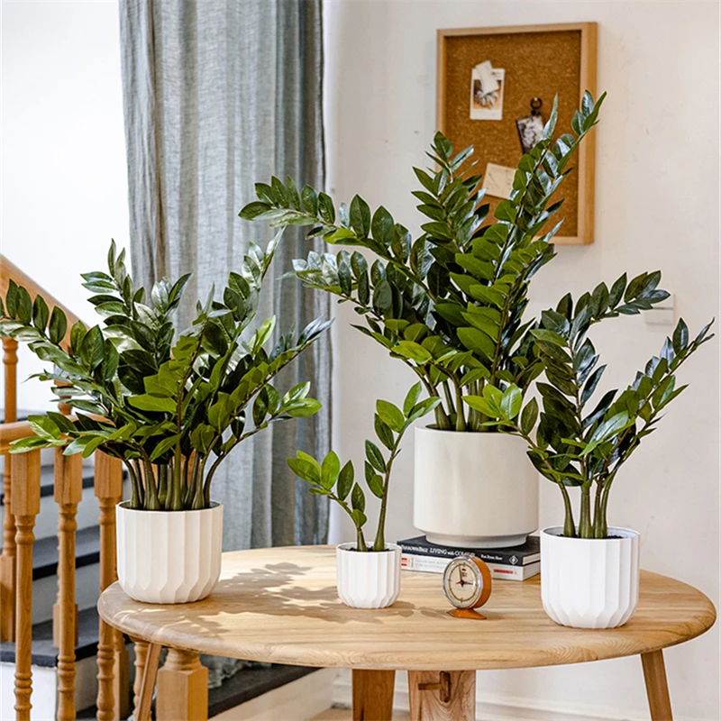 Искусственные зеленые растения из меди, украшение для дома, гостиной, столовой
Искусственные зеленые растения из меди, украшение для дома, гостиной, столовой