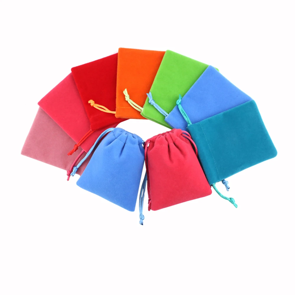 50pcs Soft Velvet Drawstring Gift Bag 8x10cm Jewelry Packaging Small Rings Makeup Pouch for Wedding Favors For Guests Candy Bag
50pcs Soft Velvet Drawstring Gift Bag 8x10cm Jewelry Packaging Small Rings Makeup Pouch for Wedding Favors For Guests Candy Bag