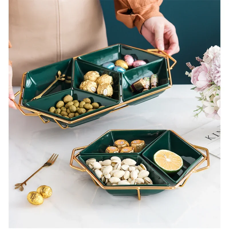 European Creative Golden Iron Ceramic Plate Diamond Shaped 3/5 Grids White Dark Green Fruit Plate Split Cake Snack Nut Plate
European Creative Golden Iron Ceramic Plate Diamond Shaped 3/5 Grids White Dark Green Fruit Plate Split Cake Snack Nut Plate