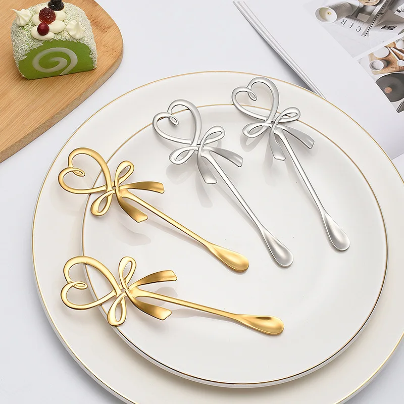 8PCS Creative Stainless Steel Leaves Spoon Coffee Spoon Ice Cream Tea Stirring Spoons Kitchen Accessories Tableware Decoration
8PCS Creative Stainless Steel Leaves Spoon Coffee Spoon Ice Cream Tea Stirring Spoons Kitchen Accessories Tableware Decoration