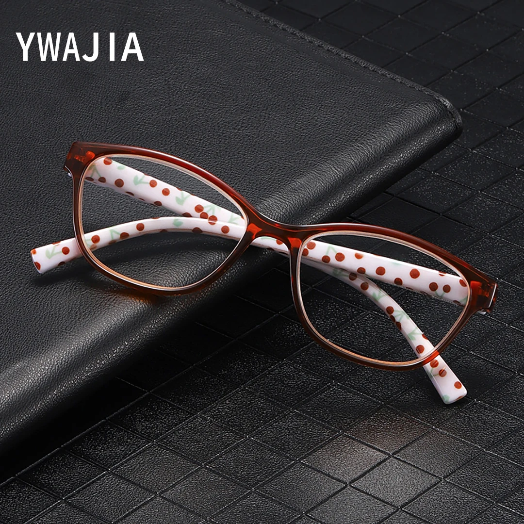 Spotted Fashion HD Computer Presbyopia Glasses Anti Radiation Anti Fatigue Reading Glasses Unisex Comfortable Optical Glasses
Spotted Fashion HD Computer Presbyopia Glasses Anti Radiation Anti Fatigue Reading Glasses Unisex Comfortable Optical Glasses