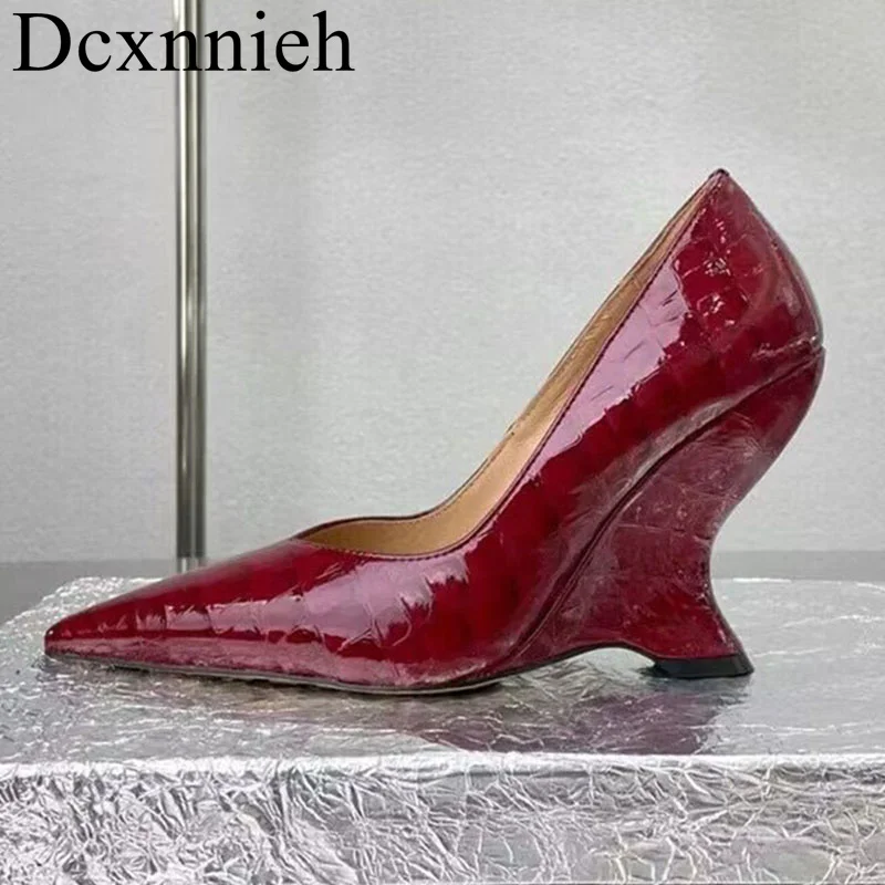 Strange Style High Heel Pointed Toe Pumps Women Real Leather Shallow Mouth Single Shoes Ladies Spring Elegant Party Dress Shoes
Strange Style High Heel Pointed Toe Pumps Women Real Leather Shallow Mouth Single Shoes Ladies Spring Elegant Party Dress Shoes