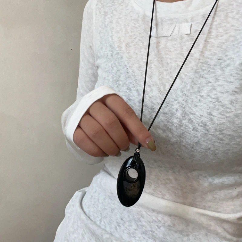 Bilandi-Collier pendentif en U nargéométrique pour femme, bijoux fantaisie, cadeaux de fête, accessoires de design fin, nouvelle tendance, 2024 3