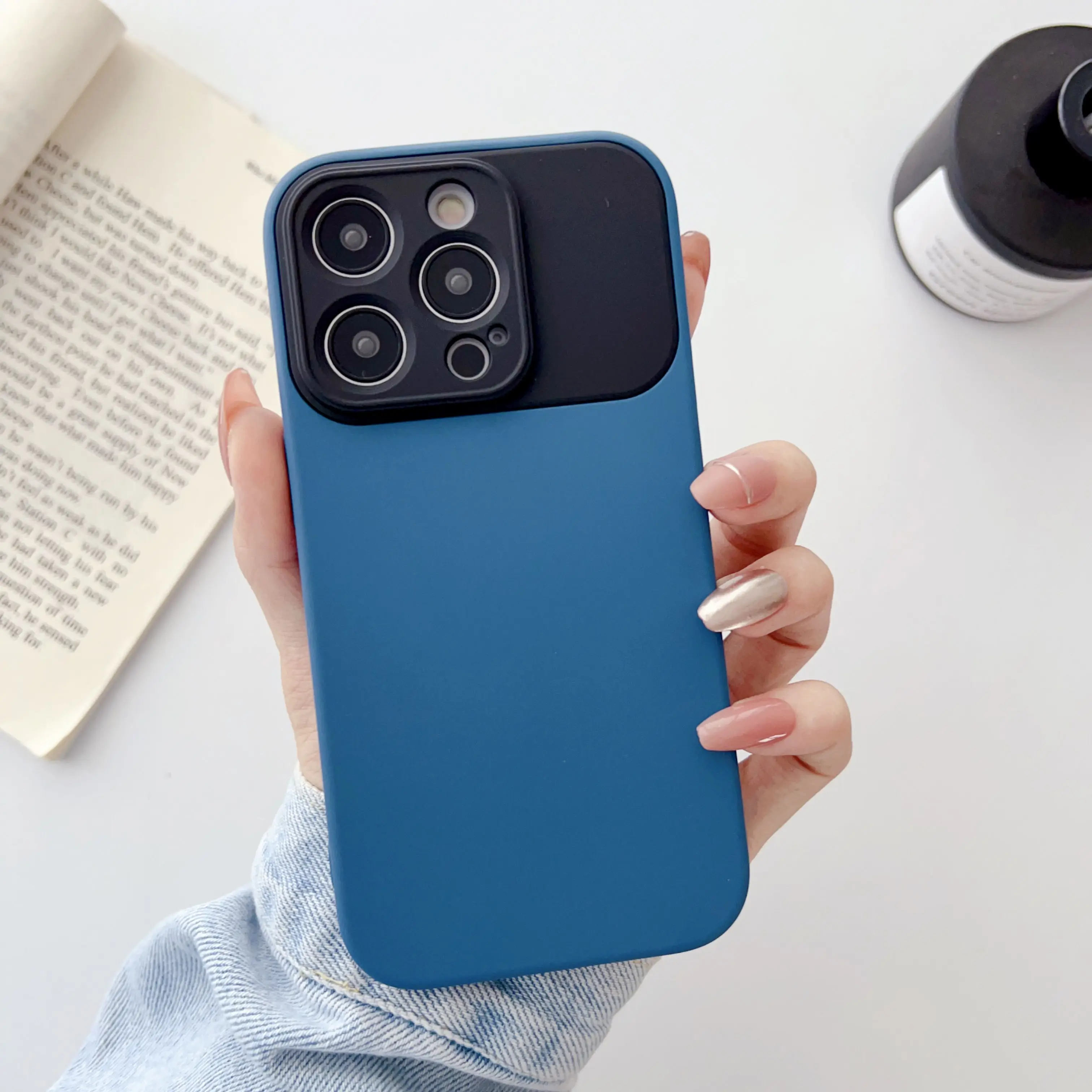2023 Two In One Material Shell Silicone Frosted Phone Case For IPhone 14promax 11 12 13 14 Pro Max Plus XS X XR fashion Cover
2023 Two In One Material Shell Silicone Frosted Phone Case For IPhone 14promax 11 12 13 14 Pro Max Plus XS X XR fashion Cover