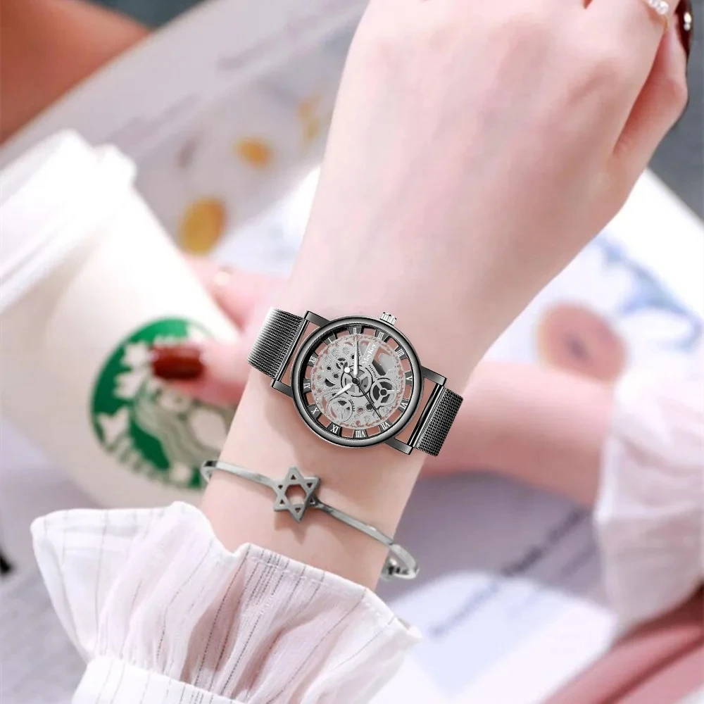2024 New Luxury Women Watch Fashion Ladies Quartz Diamond Wristwatch Elegant Female Bracelet Watches Reloj Mujer Relogio
2024 New Luxury Women Watch Fashion Ladies Quartz Diamond Wristwatch Elegant Female Bracelet Watches Reloj Mujer Relogio