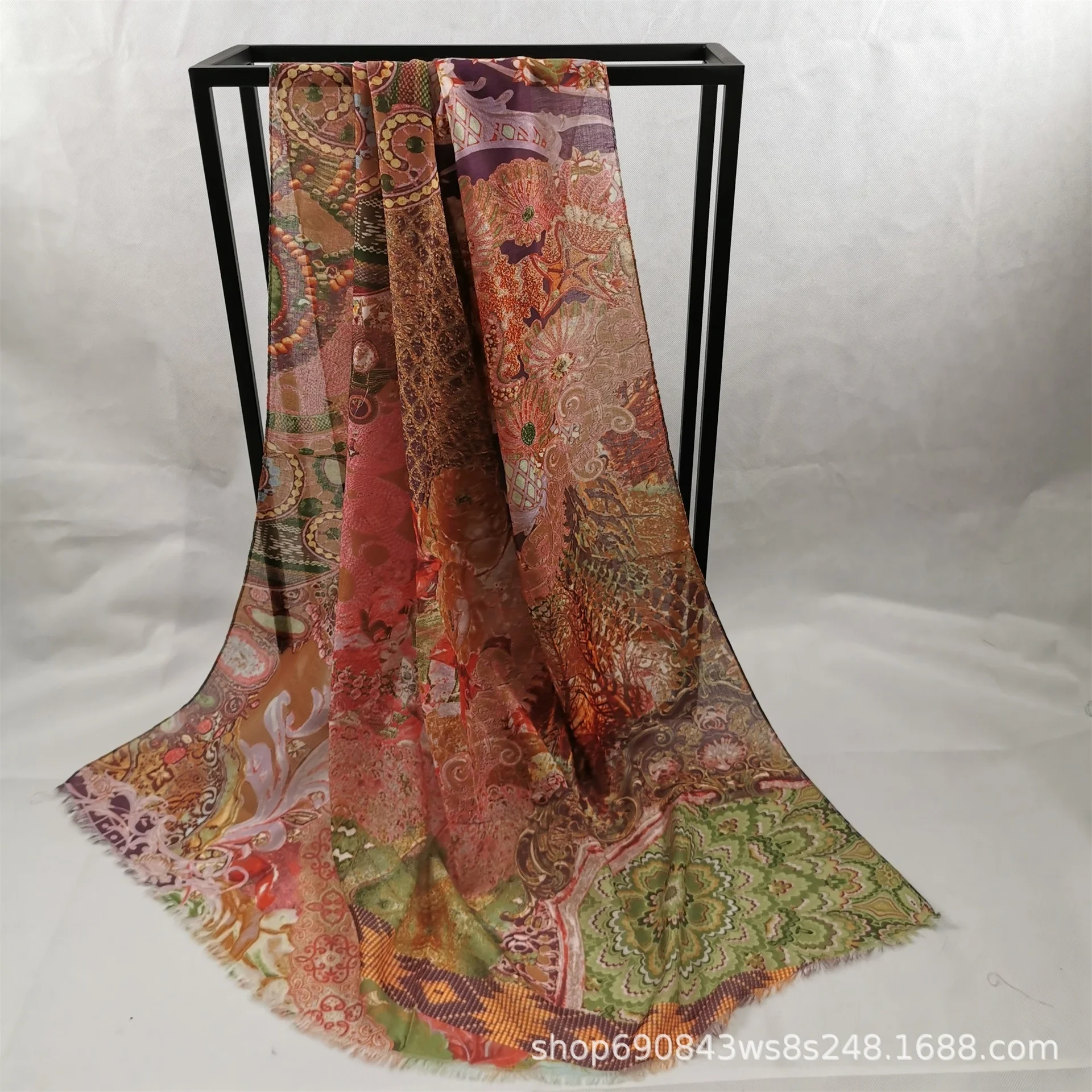 2020 new style fashion digital printing long scarf long strip women's Silk Scarf Arab headscarf
2020 new style fashion digital printing long scarf long strip women's Silk Scarf Arab headscarf