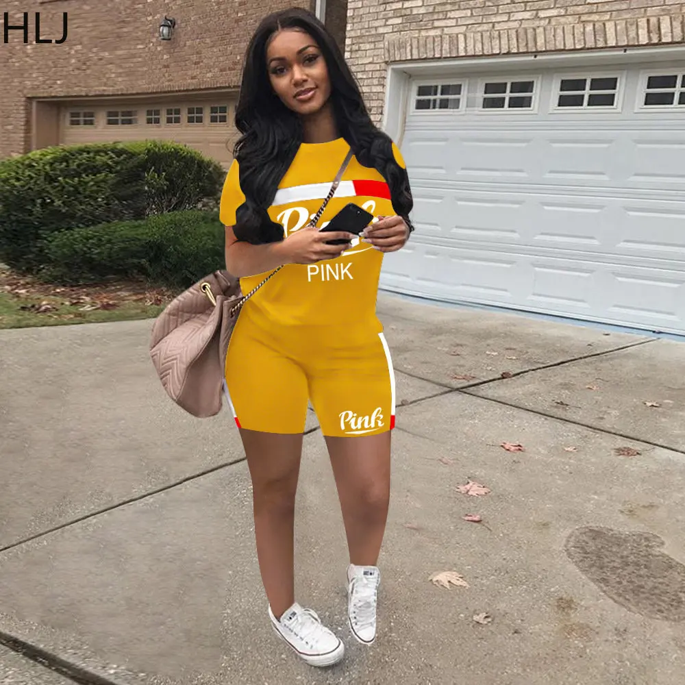 HLJ Summer Patchwork Sporty Two Piece Sets Women PINK Letter Print Round Neck Top + Shorts Tracksuits Casual Matching Streetwear
HLJ Summer Patchwork Sporty Two Piece Sets Women PINK Letter Print Round Neck Top + Shorts Tracksuits Casual Matching Streetwear