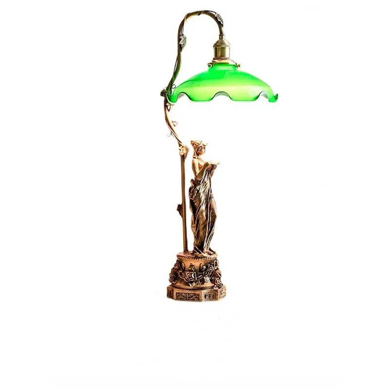 French Retro Copper Table Lamp American Style Nostalgic Living Room Study Table Lamp
French Retro Copper Table Lamp American Style Nostalgic Living Room Study Table Lamp