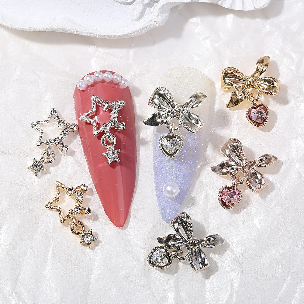 10pcs Gold Silver Nail Art Charms Luxury Pentagram Bow/Sunglasses Rabbit/Red Spade Playing Card Nail Alloy Decoration Rhinestone 
10pcs Gold Silver Nail Art Charms Luxury Pentagram Bow/Sunglasses Rabbit/Red Spade Playing Card Nail Alloy Decoration Rhinestone