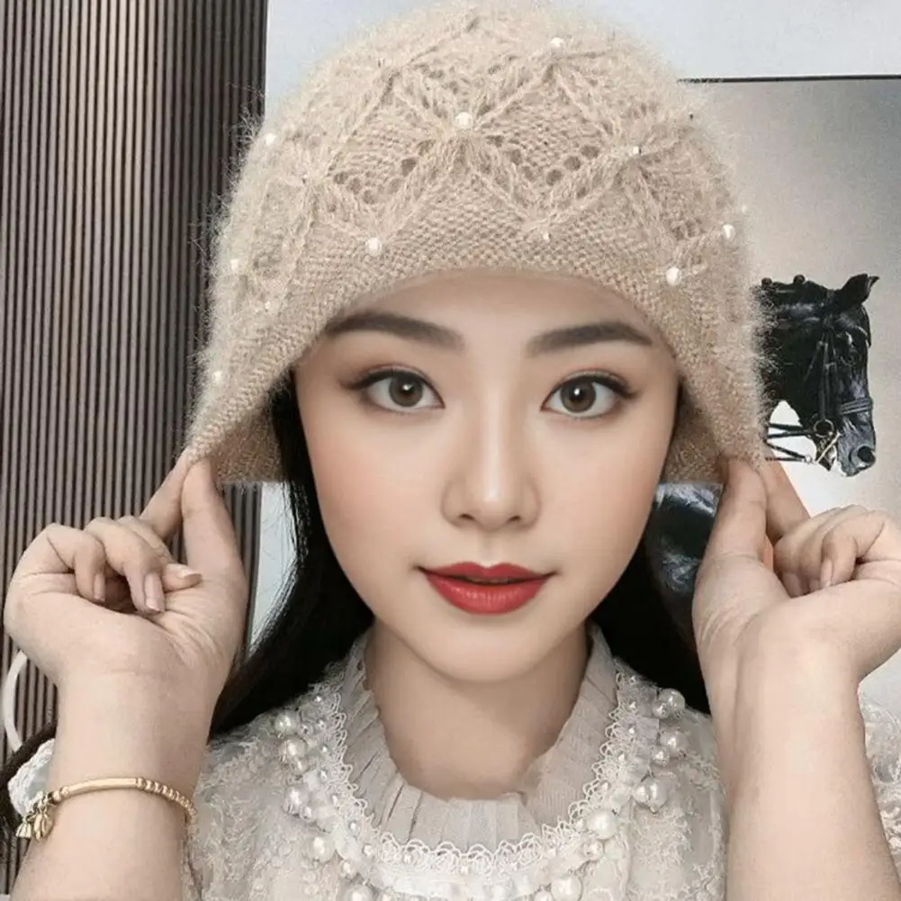 Women Knitted Hat Faux Pearl Decor Ear Protection Handmade Soft Stretch Autumn Winter Outdoor Girls Skull Beanie Cap
Women Knitted Hat Faux Pearl Decor Ear Protection Handmade Soft Stretch Autumn Winter Outdoor Girls Skull Beanie Cap