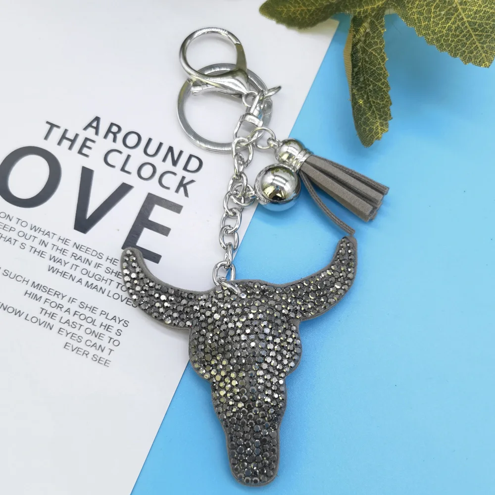 

Fashion Cartoon Bull Crystal Rhinestone Keyrings Key Chains Rings Holder Purse Bag For Car Lovely Keychains