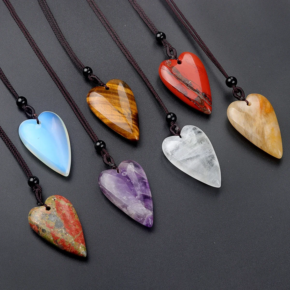 

5PCS Natural Stone Reiki Healing Crystal Turquoise Heart Shape Amethysts Pendant Gemstone Necklace Women Charm Men Jewelry Gift