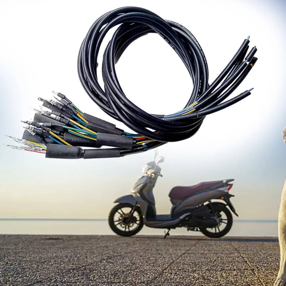 1*Motor Cable 350W Motor Cable Wire For Electric Scooter Motorcycle E-Bike Repair Parts 100cm/39.37" For 350W Motor
1*Motor Cable 350W Motor Cable Wire For Electric Scooter Motorcycle E-Bike Repair Parts 100cm/39.37" For 350W Motor