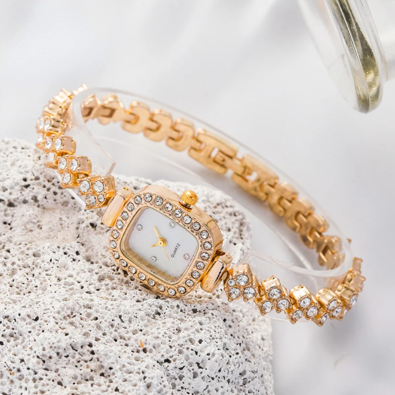 

Quartz Watch 2022 New Fashion Luxury Full Diamond Ladies Bracelet Watch Ladies Ladies Exquisite Clock Relogio Feminino