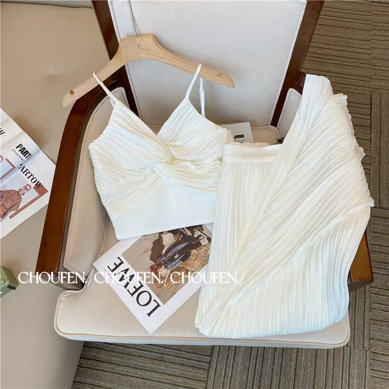 2022 Summer Sexy Straped Sleeveless Vest Tops And Pant Sets Korean Elegant French Vintage Two Pieces Set For Women White Suits
2022 Summer Sexy Straped Sleeveless Vest Tops And Pant Sets Korean Elegant French Vintage Two Pieces Set For Women White Suits