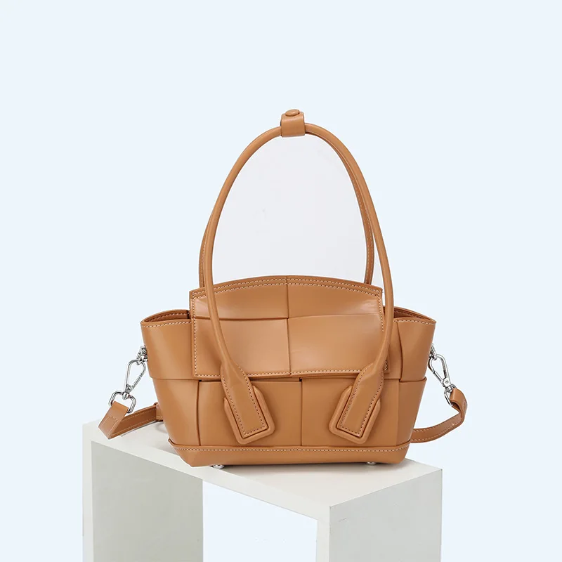 

Korean Urban Minimalist Large Grid Leather Crossbody Bag with Large Capacity Horizontal Square Shoulder Handbag