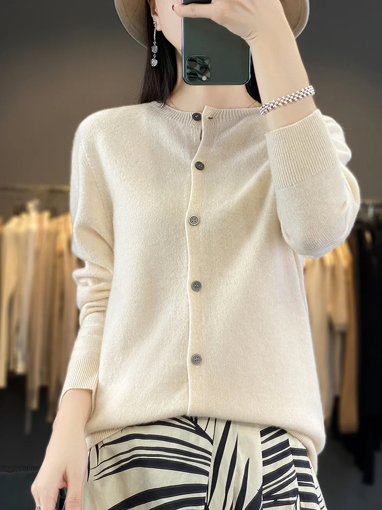 Basic O-Neck 100% Merino Wool Sweater Women Knitted Cashmere Cardigan Spring Autumn Female Knitwear Clothing Tops
Basic O-Neck 100% Merino Wool Sweater Women Knitted Cashmere Cardigan Spring Autumn Female Knitwear Clothing Tops