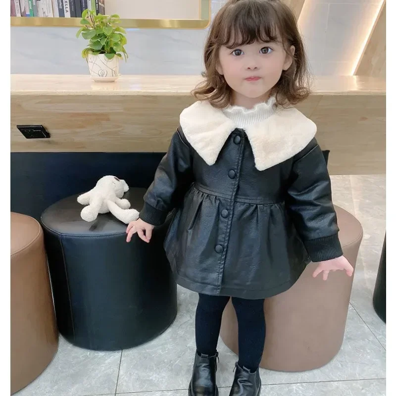 2024 Girls Leather Coat Baby Warm Jackets Girl Winter Wear Kids Winter Plush Coat
2024 Girls Leather Coat Baby Warm Jackets Girl Winter Wear Kids Winter Plush Coat