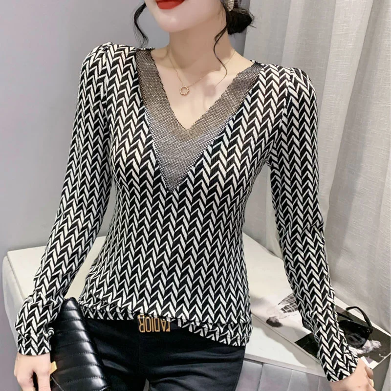 #8290 Printed T Shirt Women V-neck Diamonds Sexy Short Elastic T-shirt Femme Long Sleeve Tight Tee Korean Fashion Spring Autumn
