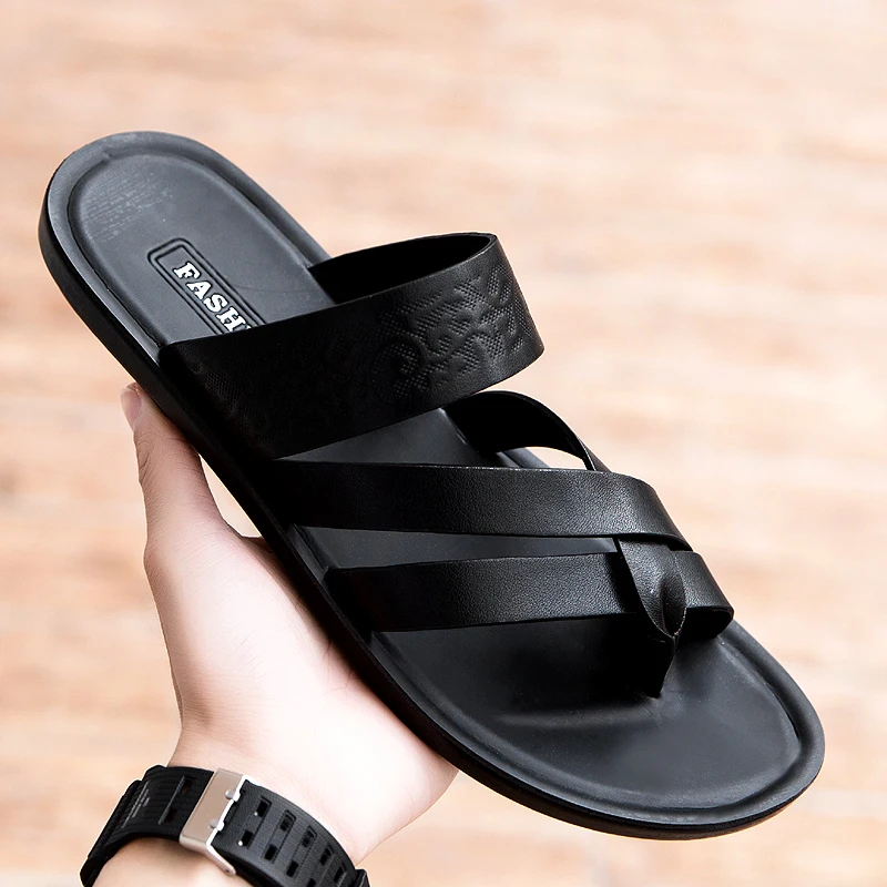 New Arrival Men Casual Slippers Black Leather Slippers Men Fashion Flip Flops Comfortable Mens Slides Shoes Beach Slippers
New Arrival Men Casual Slippers Black Leather Slippers Men Fashion Flip Flops Comfortable Mens Slides Shoes Beach Slippers
