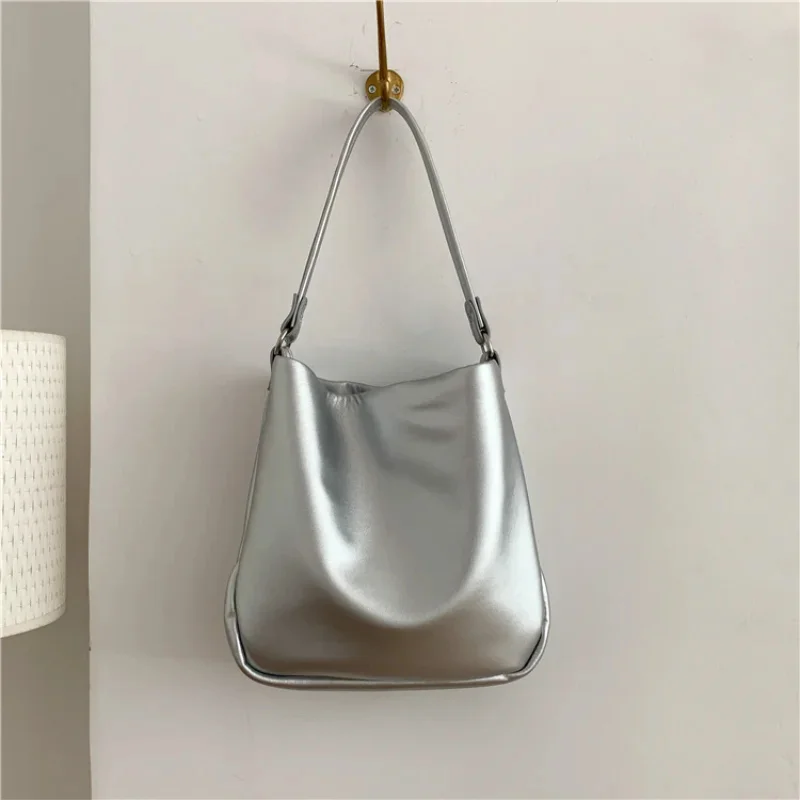 Gentle woman's handbag, tote Jinjing Multifunction large capacity pu Relax Simple.
Gentle woman's handbag, tote Jinjing Multifunction large capacity pu Relax Simple.