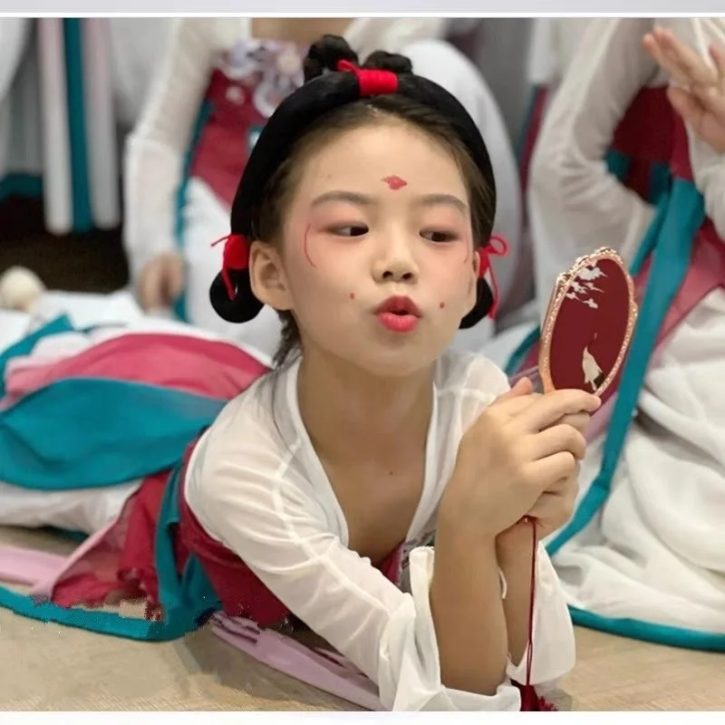 Платье для макияжа Tiktok В Виде Цветка Персика, танцевальное платье Qiaoyue, платье для выступлений с зеркалом, реквизит для классического танца
Платье для макияжа Tiktok В Виде Цветка Персика, танцевальное платье Qiaoyue, платье для выступлений с зеркалом, реквизит для классического танца