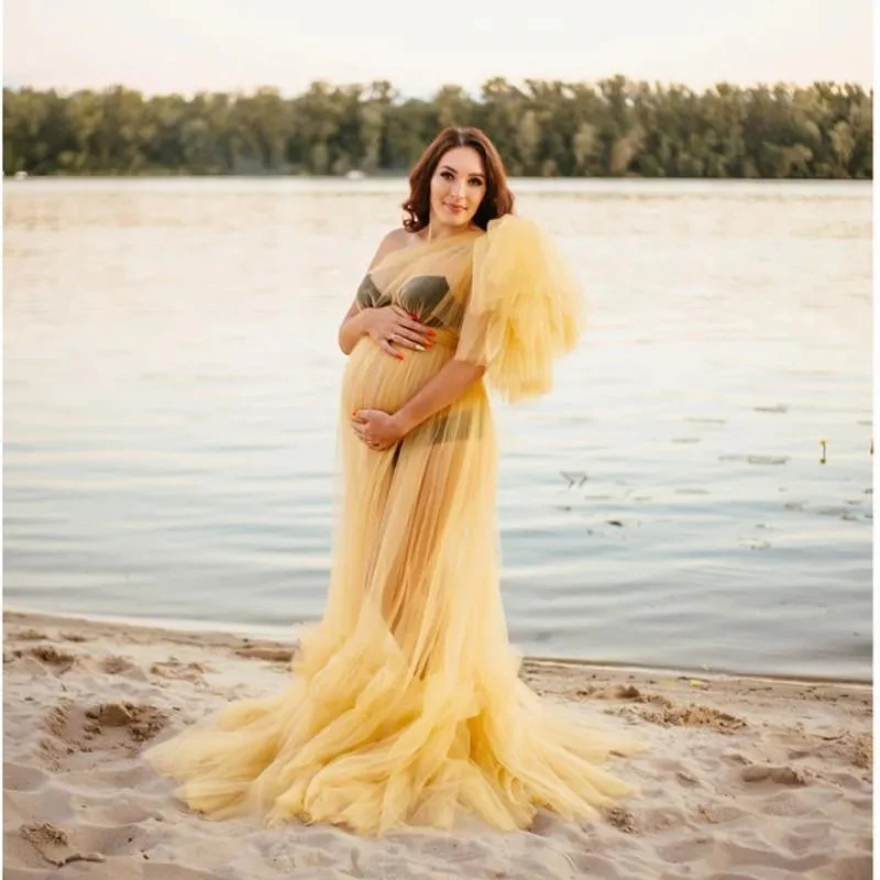 Sexy Yellow Maternity Dress for Photo Shoot Baby Shower Bathrobes Illusion Tulle Ruffles Sleepwear Gowns One Shoulder Long Frock
Sexy Yellow Maternity Dress for Photo Shoot Baby Shower Bathrobes Illusion Tulle Ruffles Sleepwear Gowns One Shoulder Long Frock