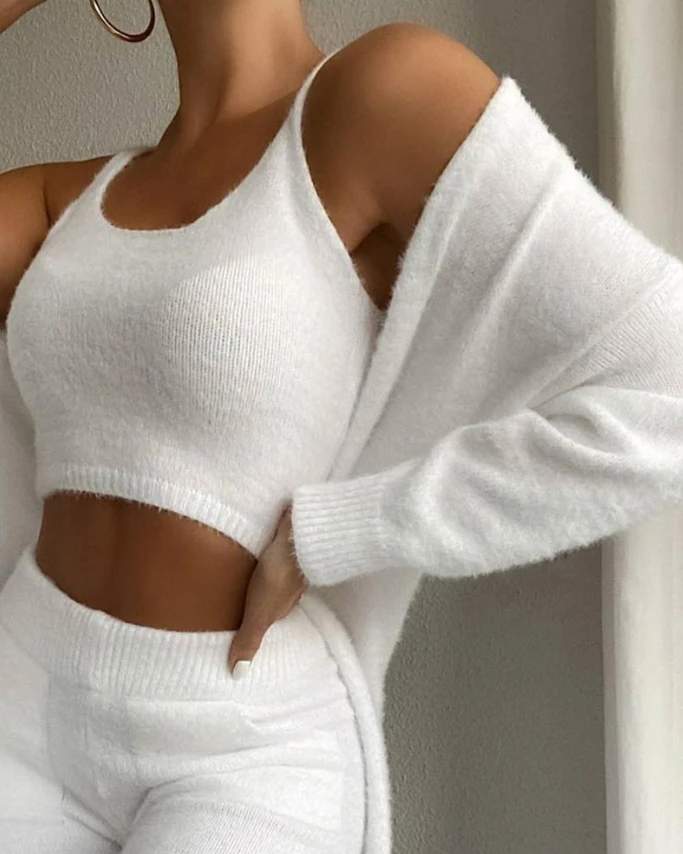 Hot Selling for Women 2024 Spring Winter Coat Solid Color Long Sleeve Open Front Cardigan Longline Coat Fuzzy Loungwear
Hot Selling for Women 2024 Spring Winter Coat Solid Color Long Sleeve Open Front Cardigan Longline Coat Fuzzy Loungwear