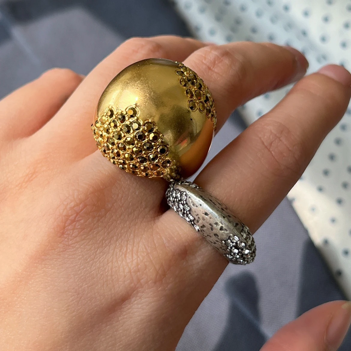 

Europe America Famous Designer Brand Exaggerated Metal Ball Gold Silver Luxury Ring Charm Woman Jewelry Trend