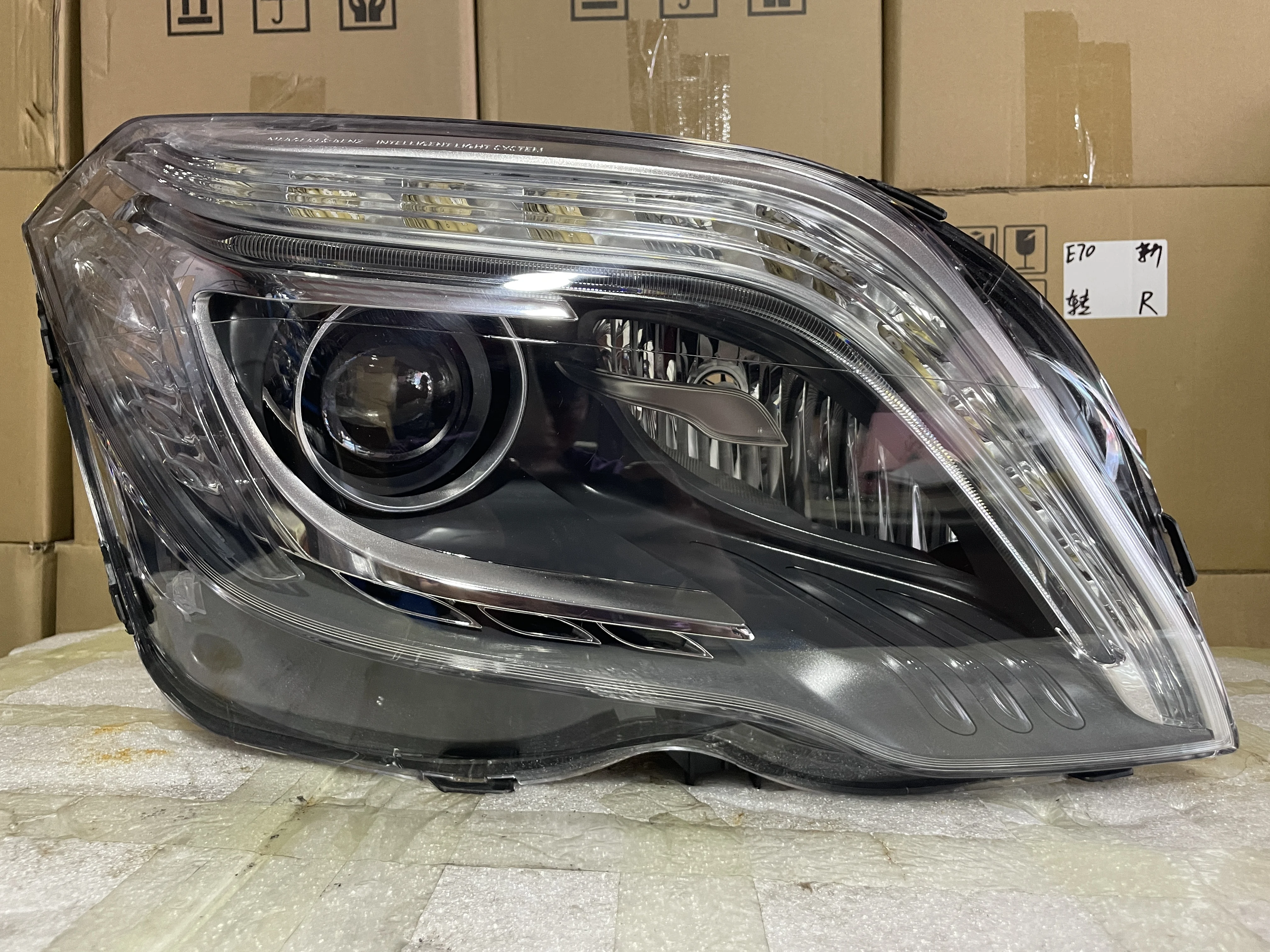 Фары головного света для Mercedes-Benz GLK 2013-2015 Benz X204, Ксеноновые фары в сборе, обновление Plug And Play
Фары головного света для Mercedes-Benz GLK 2013-2015 Benz X204, Ксеноновые фары в сборе, обновление Plug And Play